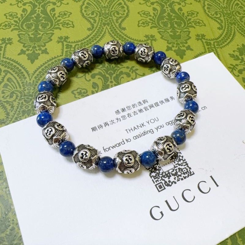 G*u*i bracelets